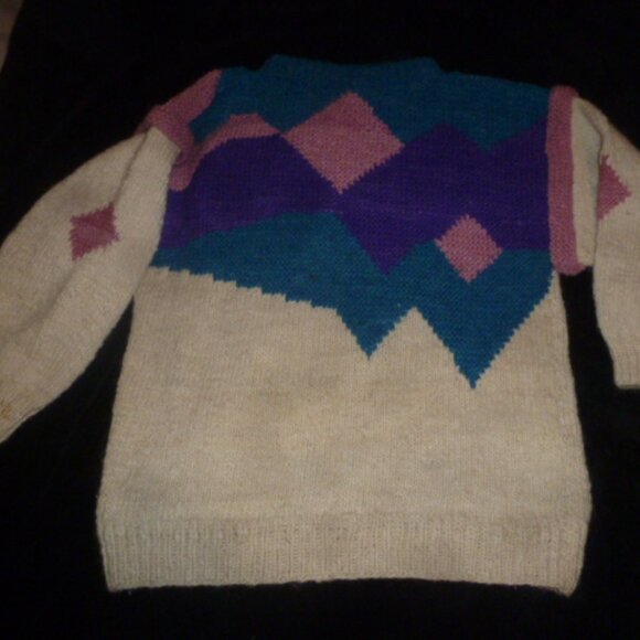 One-of-a-Kind Hand-Knit 100% Wool Oversized Sweater M/L – Chunky Off-White Artis - Picture 4 of 11